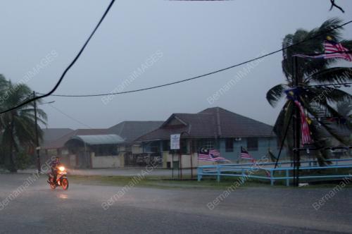 HUJAN_LEBAT