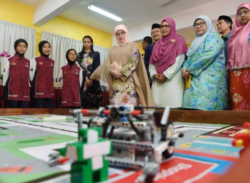 PH04_17112019_PERMAISURI_BN201911157863