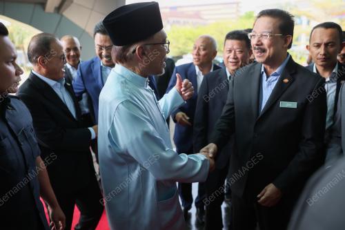 DATUK SERI ANWAR IBRAHIM