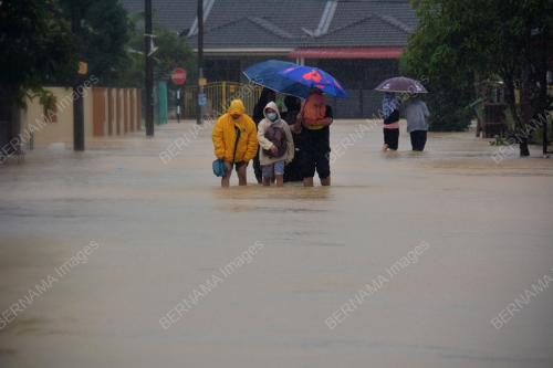 BANJIR DI TAMAN SERI DAMAI PERDANA