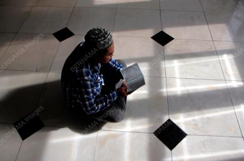 TINJAUAN NUZUL QURAN
