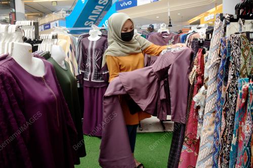 PERSIAPAN RAYA