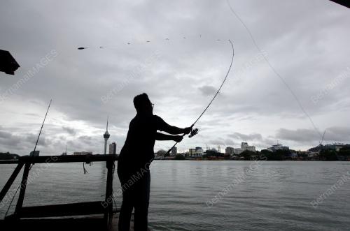 CUACA MONSUN TIMUR LAUT