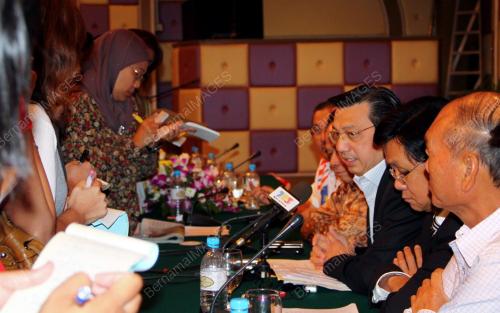 LIOW TIONG LAI