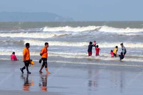 PH04_19122015_PANTAI