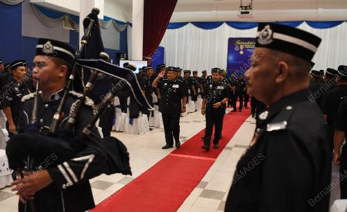 PH04_20112019_POLIS_BN201911198230