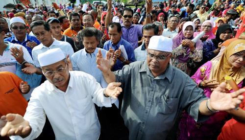 PH04_20122012_MAHKAMAH