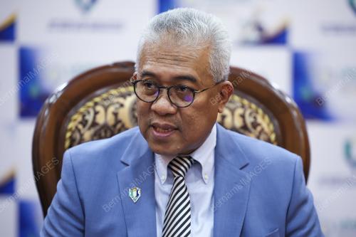 PROF DATUK TS DR YUSERRIE ZAINUDDIN
