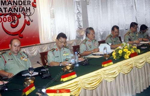 SIDANG KOMANDER WATANIAH