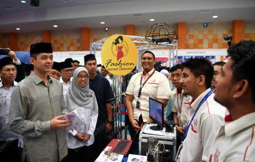 TENGKU HASSANAL IBRAHIM ALAM SHAH