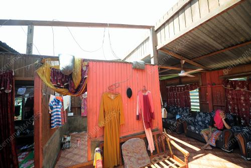 PH04_22062017_RAYA