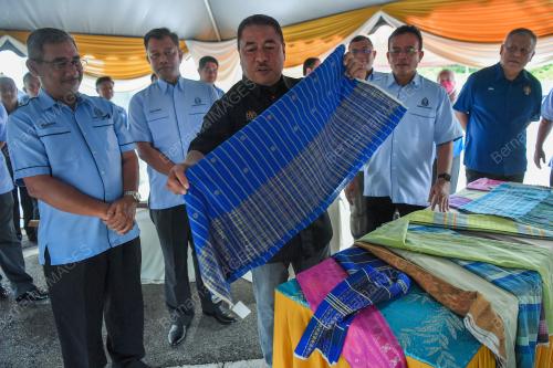 DATUK SERI DR ISMAIL MOHAMED SAID