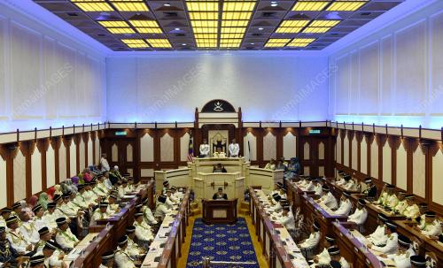 PH04_23072018_DEWAN