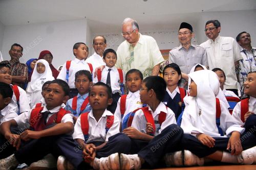 MOHD NAJIB TUN ABDUL RAZAK