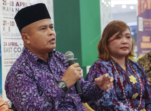 JUHARI AZMI