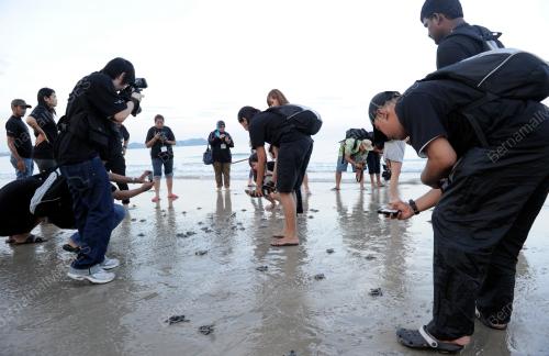 BENGKEL NIKON BERSAMA MEDIA