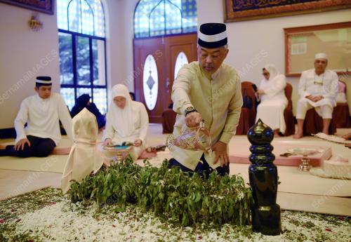 PH04_25052019_AGONG