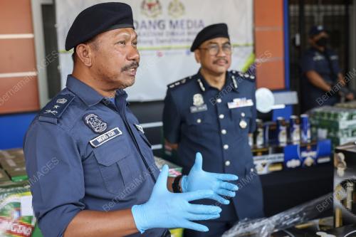 MOHD ASRI SEMAN