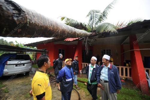 PH04_25122012_BANJIR