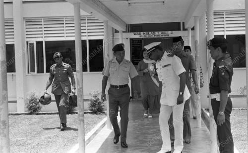PH04_26012015_JOHOR_LAWAT_AGONG