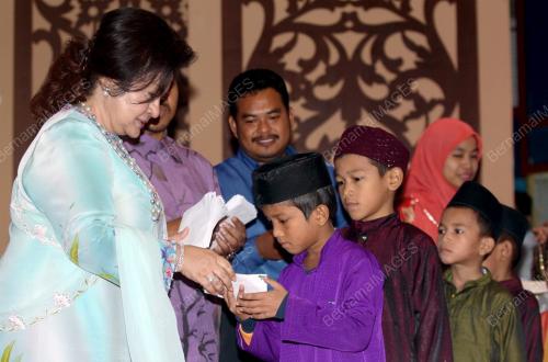 ROSMAH MANSOR