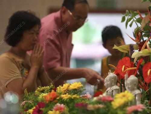 HARI WESAK