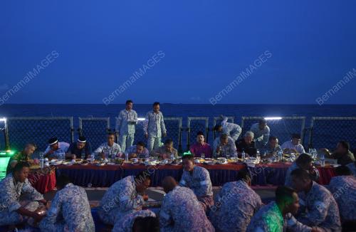 PH04_27052019_MOHAMAD_BN201905240638