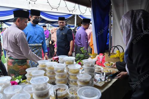 TENGKU HASSANAL IBRAHIM ALAM SHAH AL SULTAN ABDULLAH
