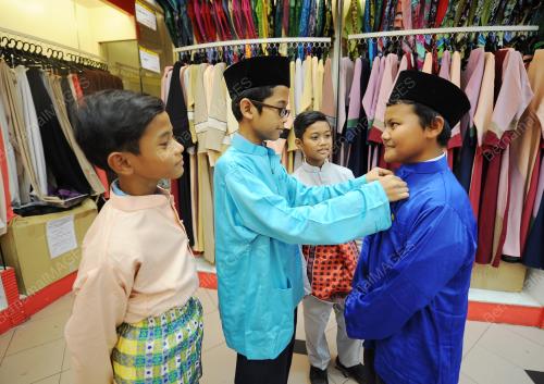 PH04_27062016_RAYA