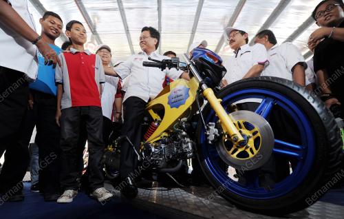 PH04_28032015_SHAFIE_GIATMARA