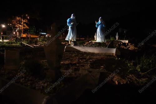 PENGEBUMIAN JENAZAH MANGSA COVID-19