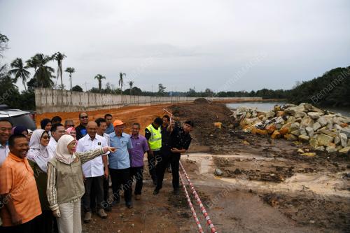 PH04_28102019_TEBATAN_BANJIR