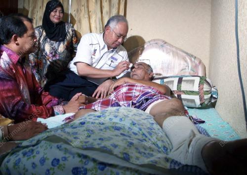 MOHD NAJIB TUN ABDUL RAZAK