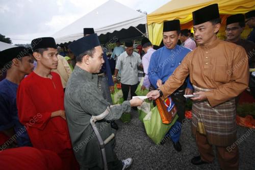 TENGKU ABDULLAH SULTAN AHMAD SHAH