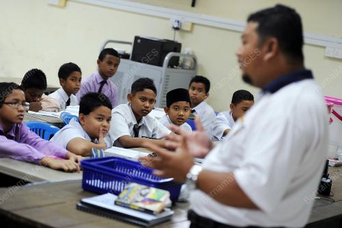 PH04_29092014_UPSR