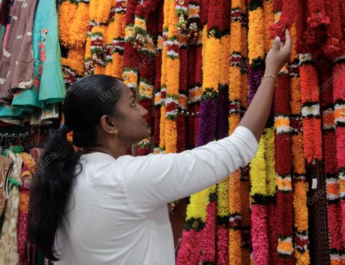 TINJAUAN PERSIAPAN DEEPAVALI