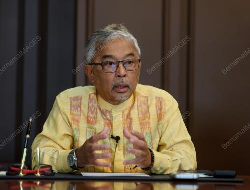 AL-SULTAN ABDULLAH RI'AYATUDDIN AL-MUSTAFA BILLAH SHAH