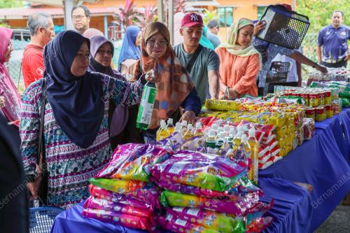 JUALAN RAHMAH BERGERAK