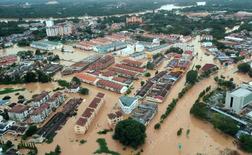PH04_30122014_BANJIR