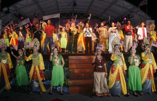 AMBANG KEMERDEKAAN KE-51
