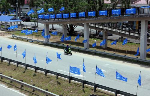 PH05110418_BENDERA_11042018