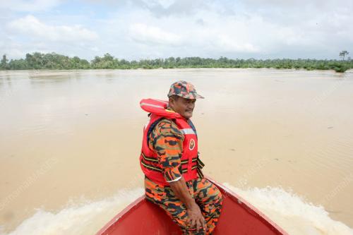 PH05_01022011_BANJIR