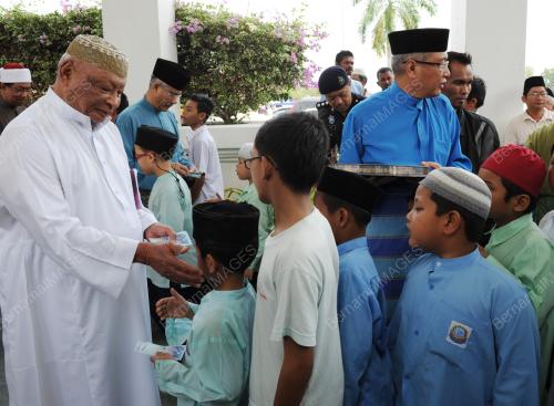 SULTAN AHMAD SHAH