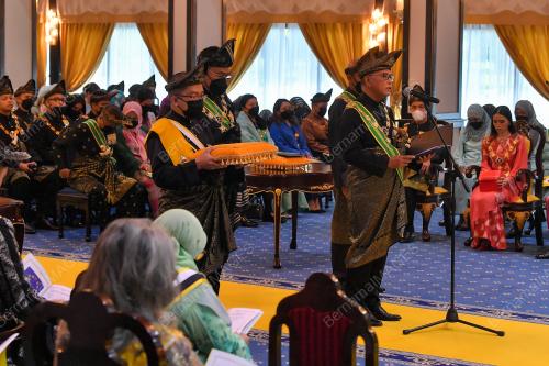 HARI KEPUTERAAN KE-63 KEBAWAH DULI YANG MAHA MULIA SULTAN PAHANG