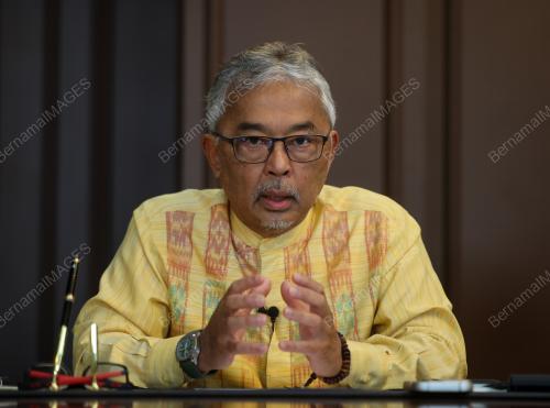 AL-SULTAN ABDULLAH RI'AYATUDDIN AL-MUSTAFA BILLAH SHAH