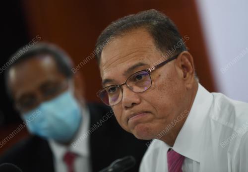 DATUK SERI WAN ROSDY WAN ISMAIL