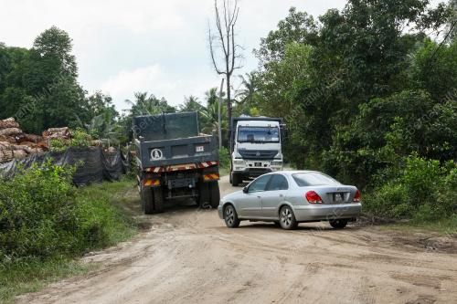 PENGUMPULAN PASIR - PENDUDUK KG BKT PALAS TERGANGGU