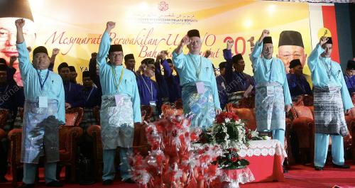 MOHD NAJIB TUN ABDUL RAZAK