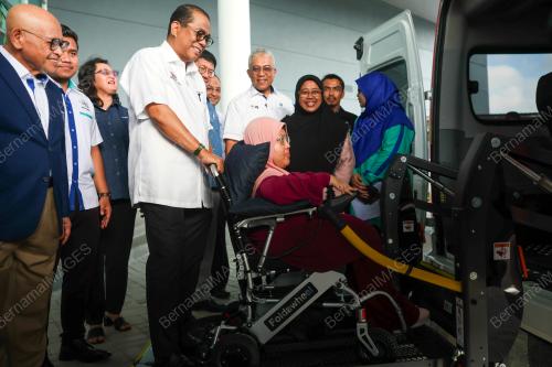 DATUK SERI MOHAMED KHALED NORDIN