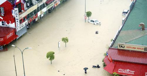 PH05_03122013_BANJIR